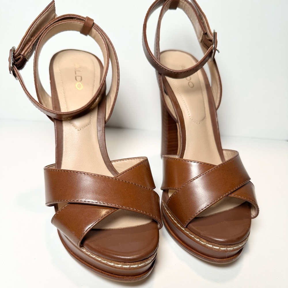 Aldo Women’s High Heel, Size 6 Brown